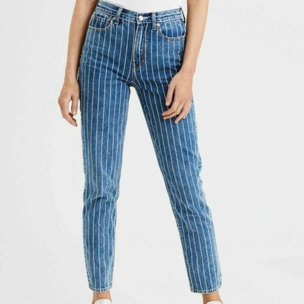American Eagle Retro Pinstripe Mom Jeans Size 6